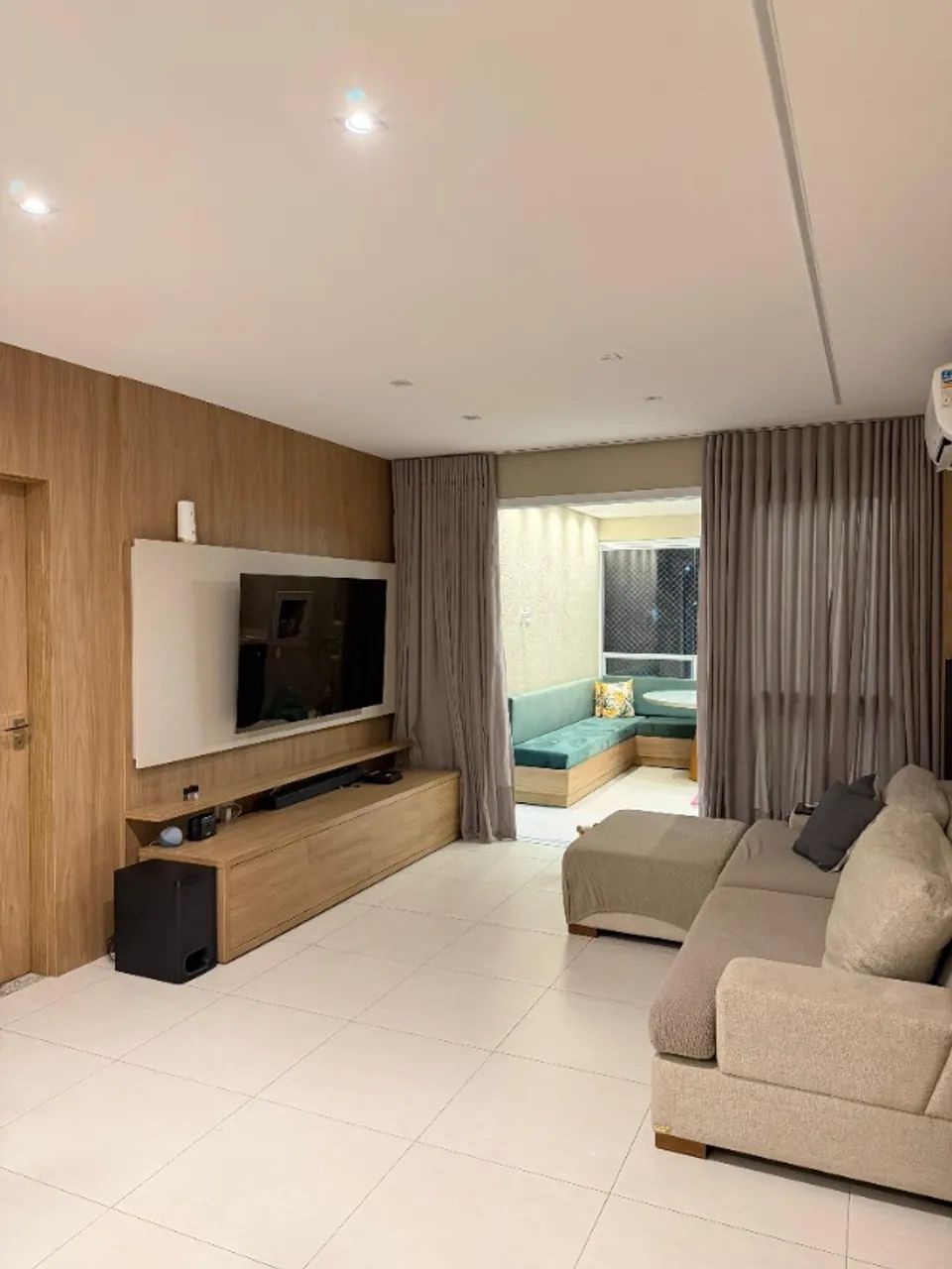 Apartamento à Venda ou Aluguel no Edifício Essenza - 125m², 3 Quartos, Sol da Manhã