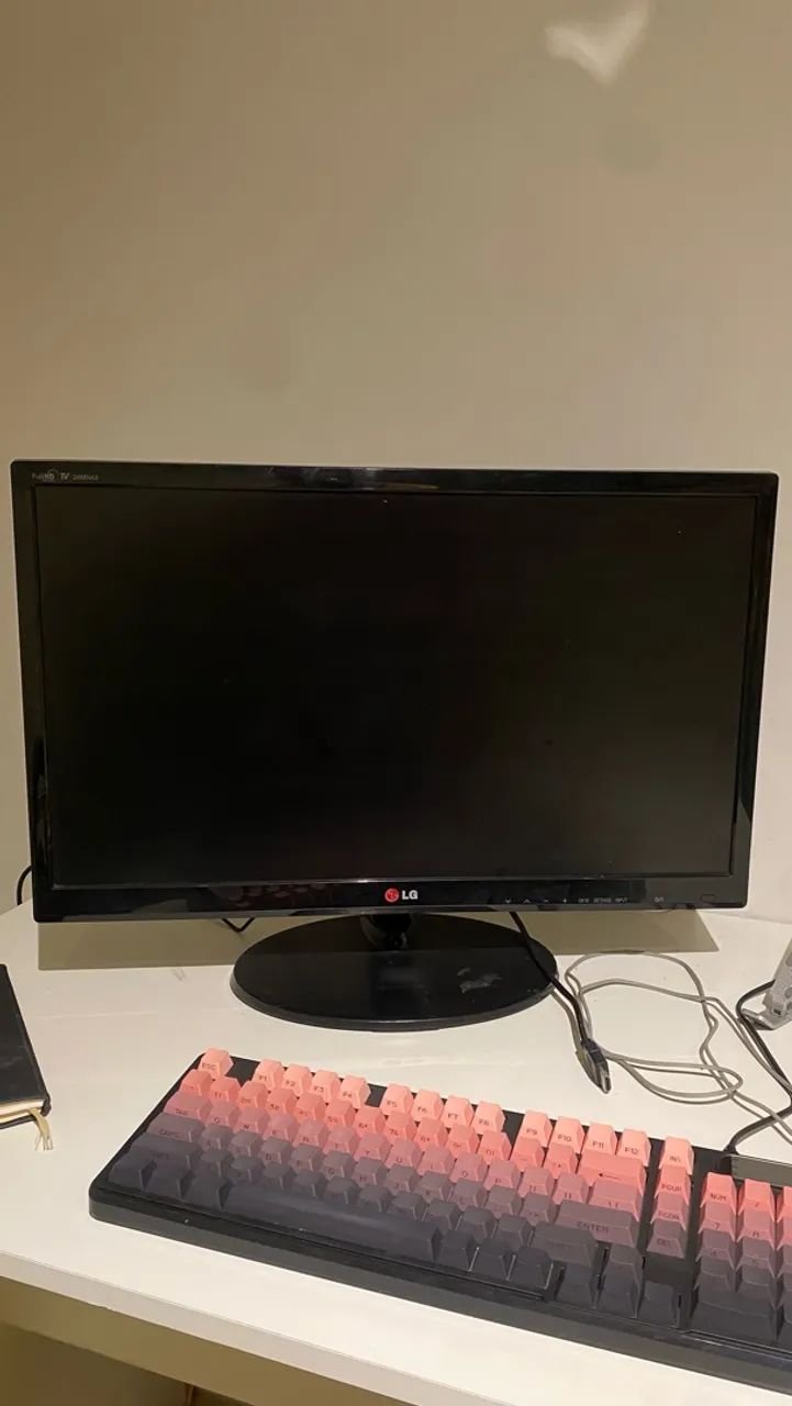 Monitor LG Flatron 24MN43, com tela de 23,6 polegadas 