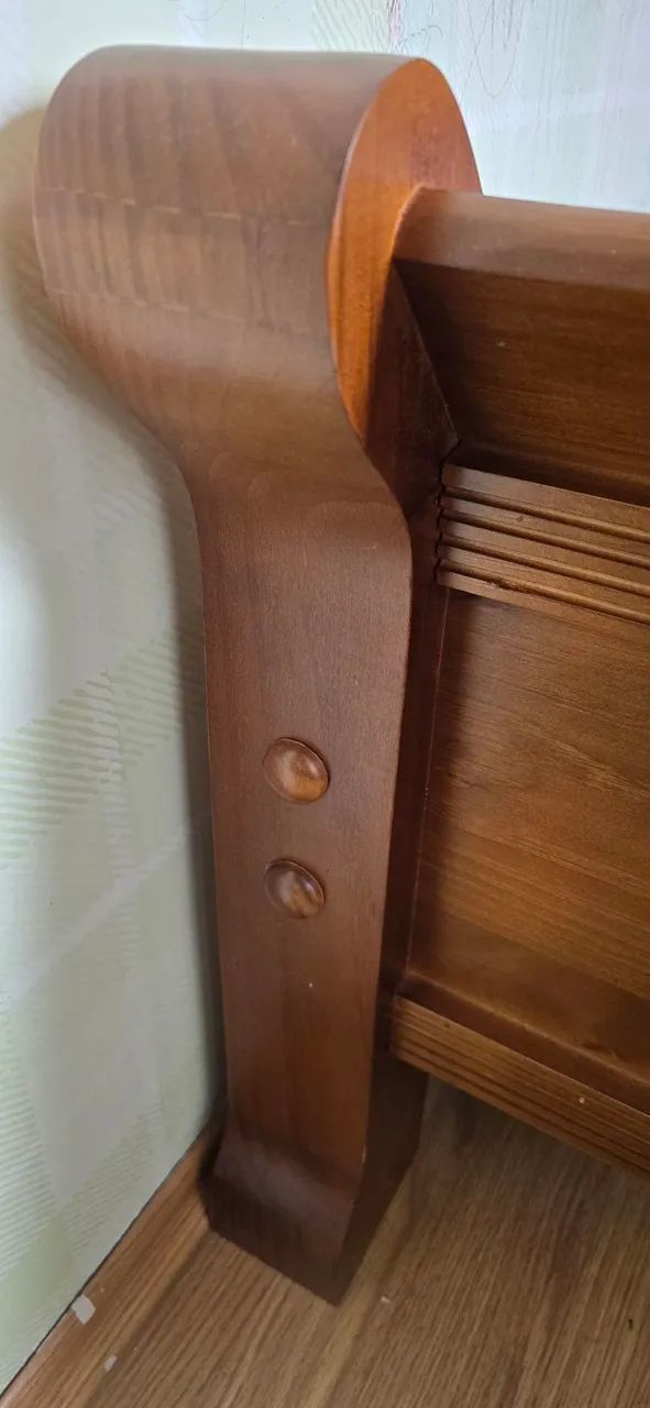 Cama de Solteiro em Madeira - Estado de Nova + Colchão - Foto 2