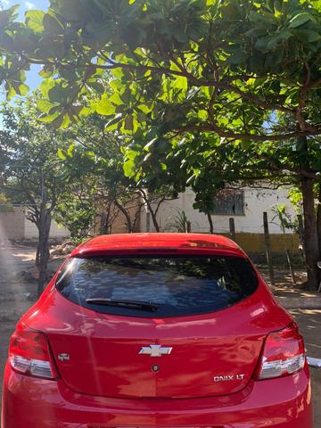 Vendo/troco/financio lindo onix 2014/ 1.0 completo - Foto 20