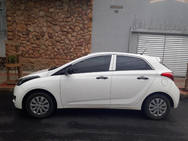 HB20, confort, 16/17, 33.500 Km, branco - Foto 2