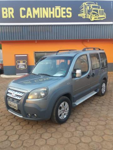 Fiat Doblo 1.8 6 passageiro com Motorista