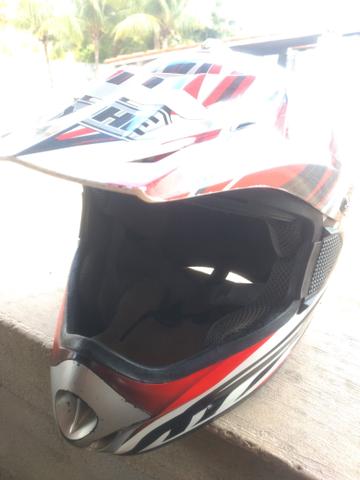 Capacete
