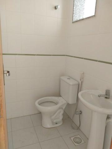 Ampla casa com 3 quartos, sendo 1 suíte, 3 banheiros, no bairro Engenho em Itaguaí - Foto 6
