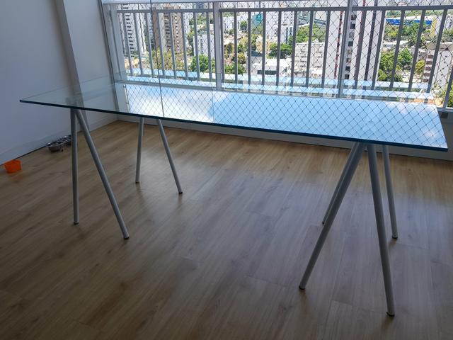 Mesa de vidro com cavalete tokstok - Foto 4