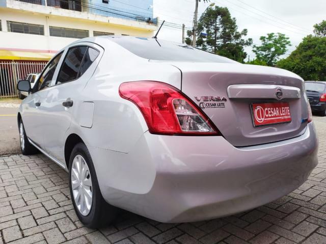 NISSAN VERSA 1.6 S FLEX - Foto 12