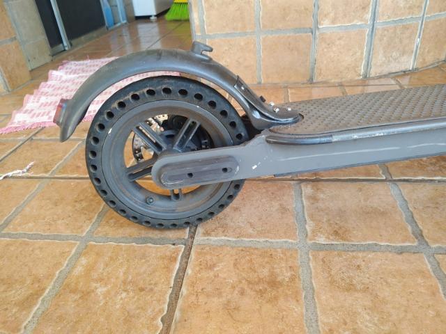 Patinete Foston - Nota fiscal, bateria extra e 2 pneus maciço infuráveis
