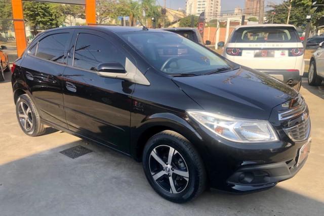 CHEVROLET ONIX 1.0 MT LT 2013 - Foto 2