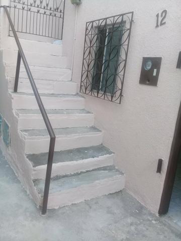 2 casas sendo duplex com entradas individuais - Foto 2