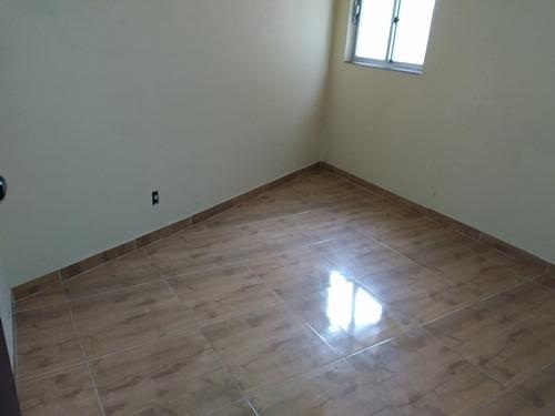 Casa de 2 quartos no Centro de Nova Iguaçu, próximo a praça do skate - Foto 6