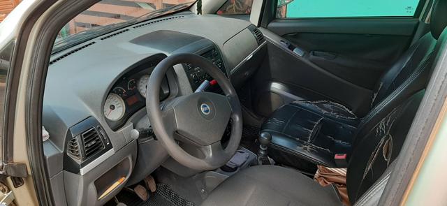 Vendo esse carro ideia 2008 por 13.000 - Foto 4