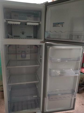 Geladeira Frost Free