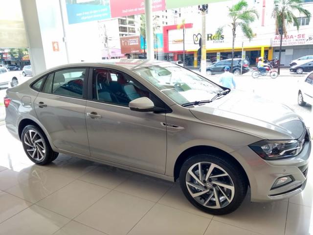 VOLKSWAGEN VIRTUS HIGHLINE 200 TSI