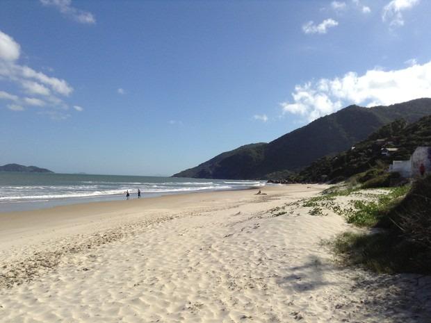 Aluguel Temporada - Casa Aconchegante a 40 metros da Praia - Foto 12