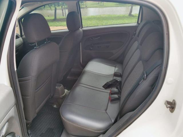 Fiat Punto Essence 1.6 (Flex) 2012 - Completo - Foto 10