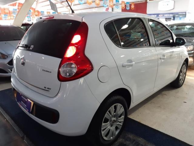 FIAT PALIO 1.6 MPI ESSENCE 16V FLEX 4P 2015 - Foto 4