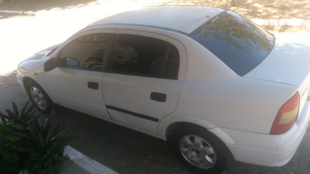 Astra - Foto 3