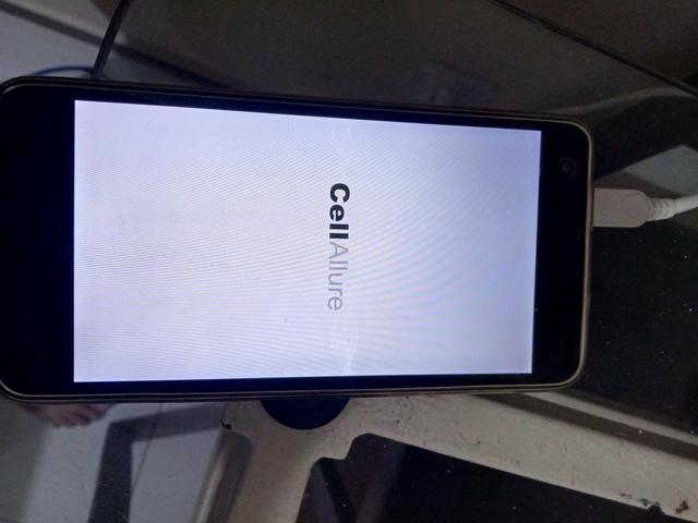 Celular quadcore 3gb ram