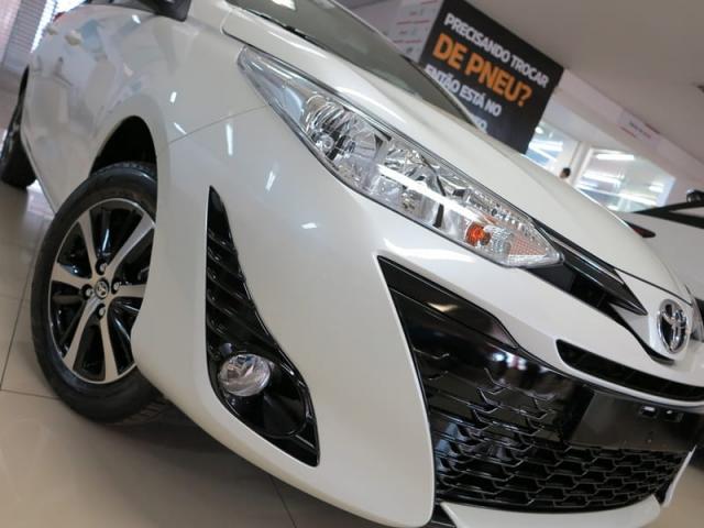 TOYOTA YARIS HATCH XS 1.5 AUT - Foto 14