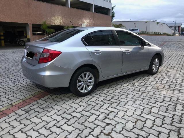 Única dona - Civic 2.0 LXR automático 2014 - Foto 10