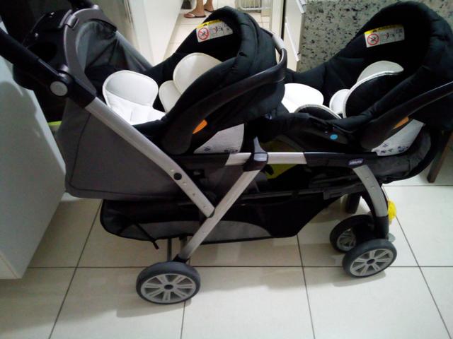 Carrinho de Bebê para Gêmeos