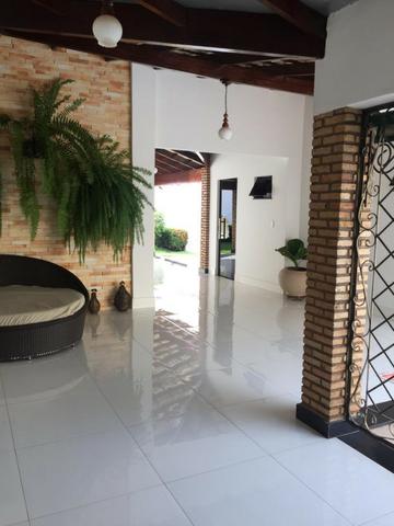 Casa Moderna de 5 quartos sendo quatro suítes toda no Blindex e porcelanato - Foto 15