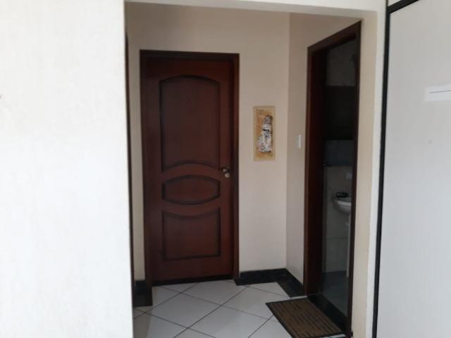 Excelente casa 2 quartos, garagem 3 carros, base para sobrado Riacho Fundo II - Foto 3