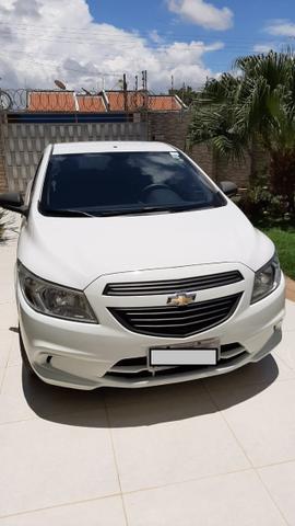 Prisma Joy 1.0 seminovo Branco Impecável carro de mulher