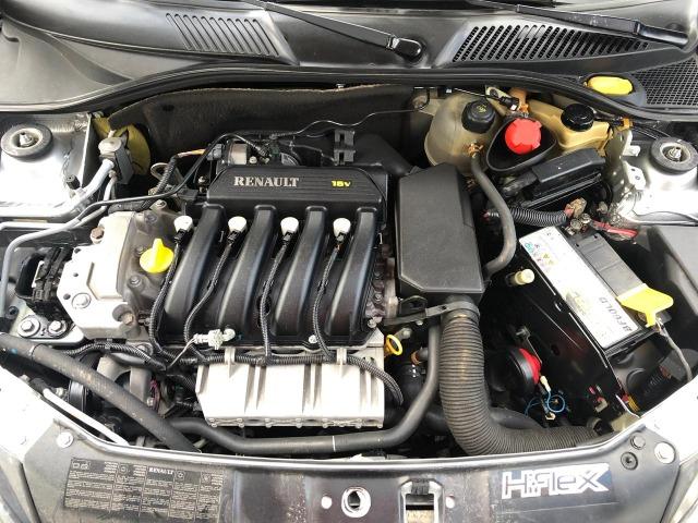 Renault Clio Sedan Expression 1.6 Completo 2008 - Foto 11