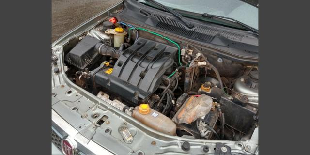(baixei o preço pra vender urgente) siena top , carro novo , sem detalhes , leia o anúncio - Foto 3