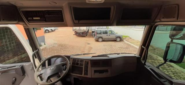 Caminhao Volvo VM 270 Bau - Foto 5