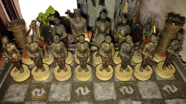 XADREZ MEDIEVAL VERONESE - Hobbies e coleções - Vila Penteado, São