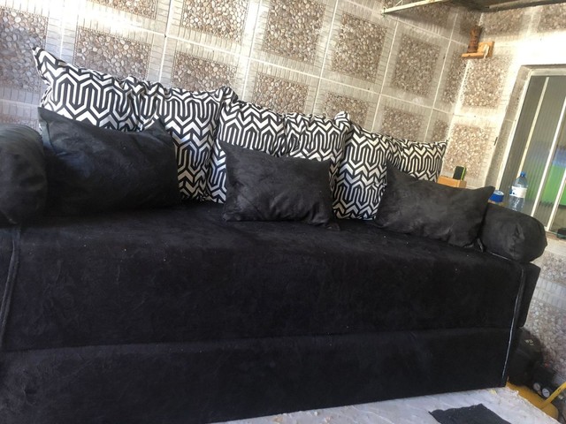 Sofa cama com 8 almofadas de fábrica  - Foto 3