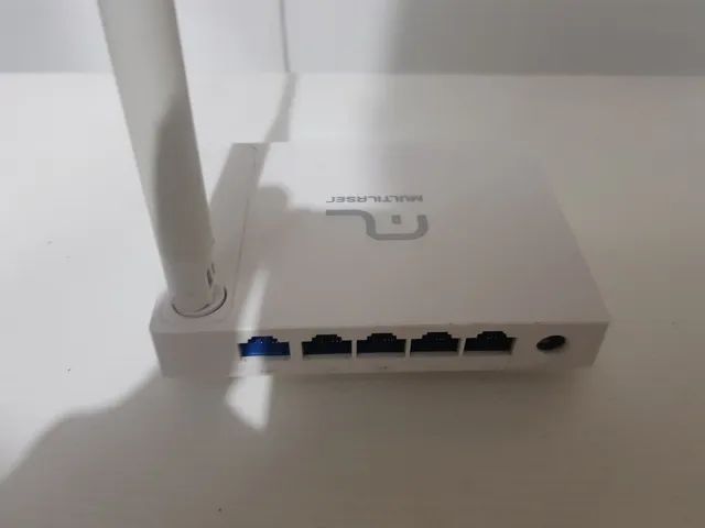 Roteadores e switch TP-LINK 