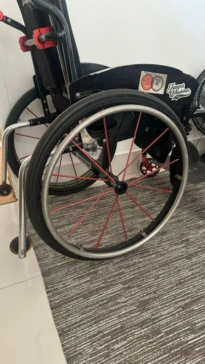 Cadeira de rodas Jumper - Foto 5