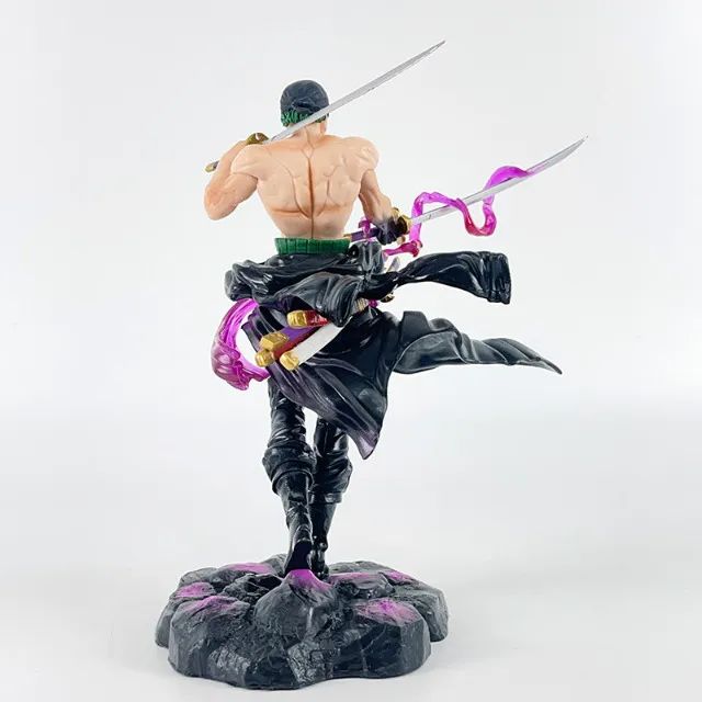 Action Figure Roronoa Zoro com Espadas - One Piece - Boneco com Bandana - Figura de Ação - Foto 2