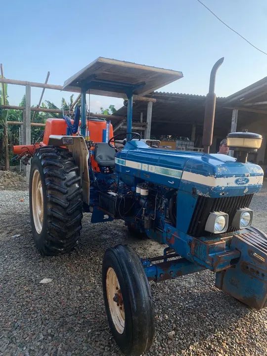 Trator ford 6610.  - Foto 2