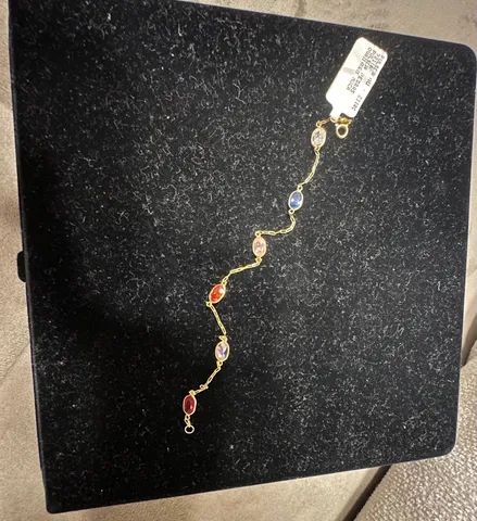 Pulseira com pedras de zircônias  - Foto 3