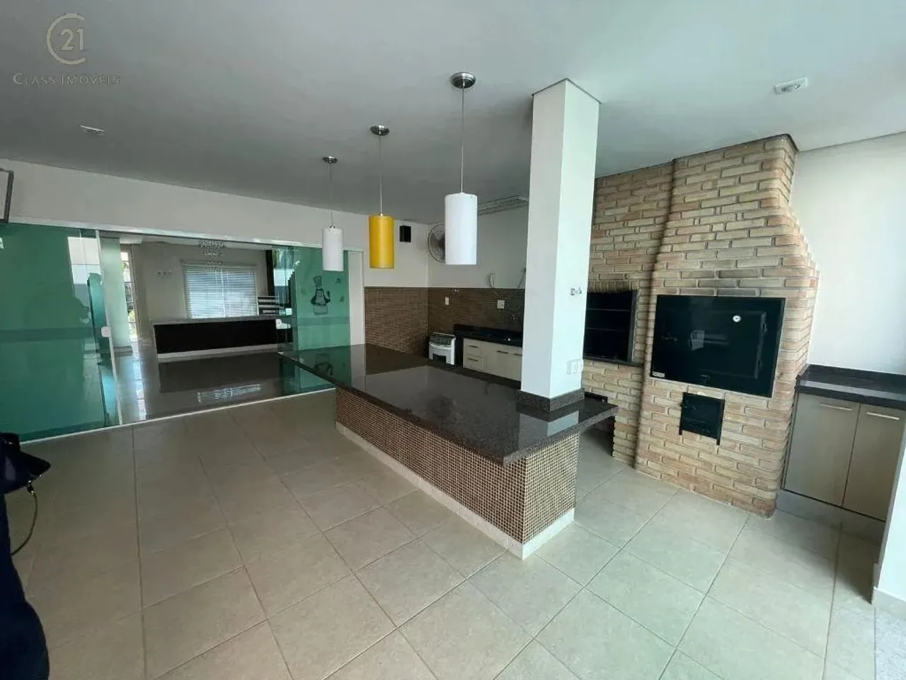 Casa para alugar em Londrina, Terra Bonita, com 3 suítes, com 333 m², Residenciasl Bela Ma