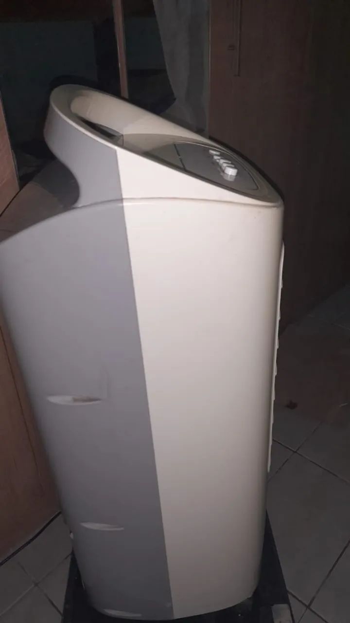 Climatizador Midea AMAF1 127Volts Defeito Só esta ventilando - Foto 2