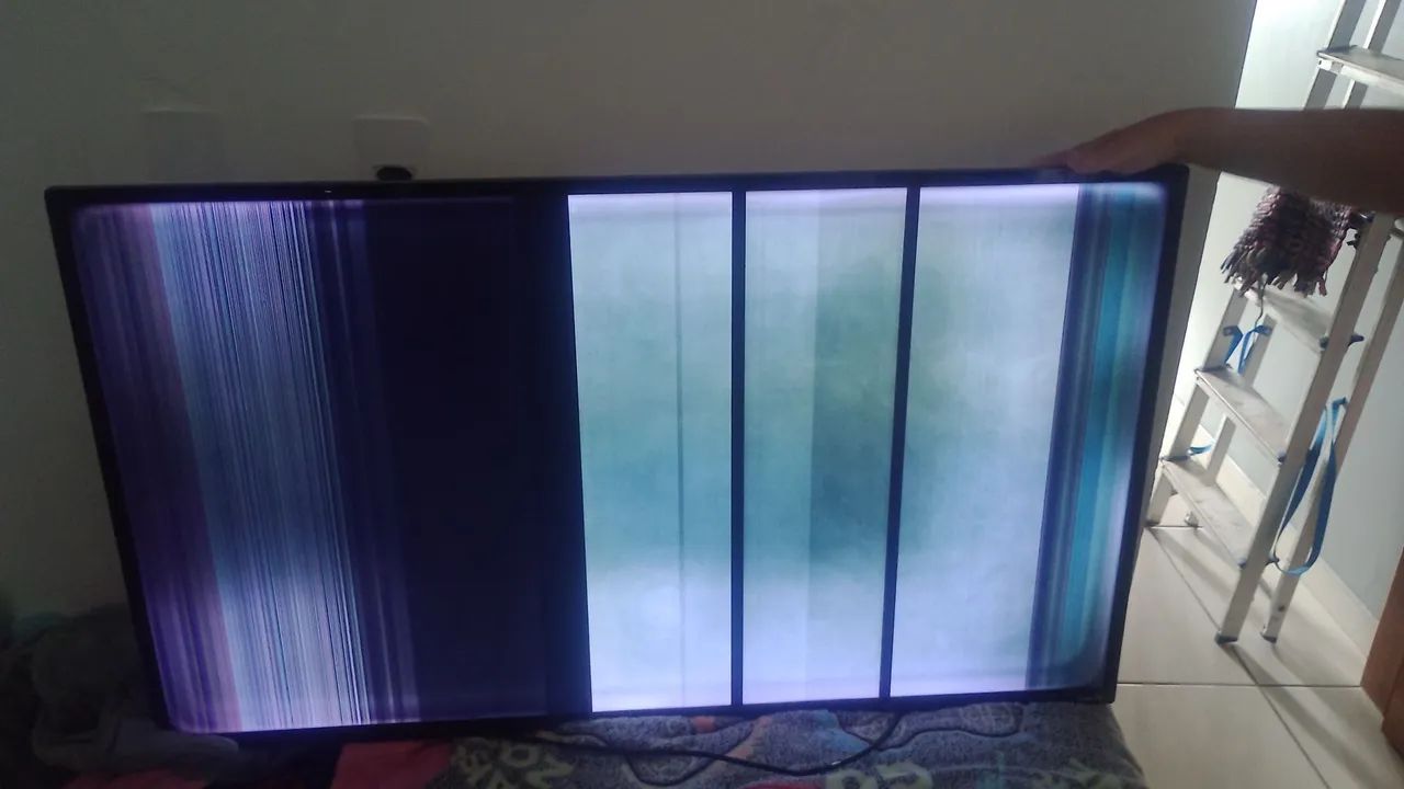 Tv AOC com defeito 