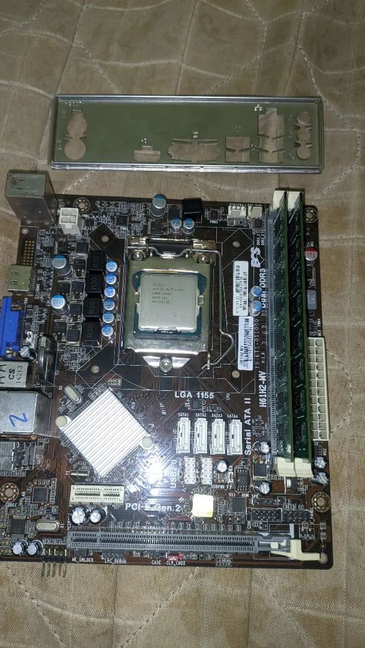 Kit i3 terceira Geração Placa mãe DDR3 Intel 8Gb Ram  - Foto 4
