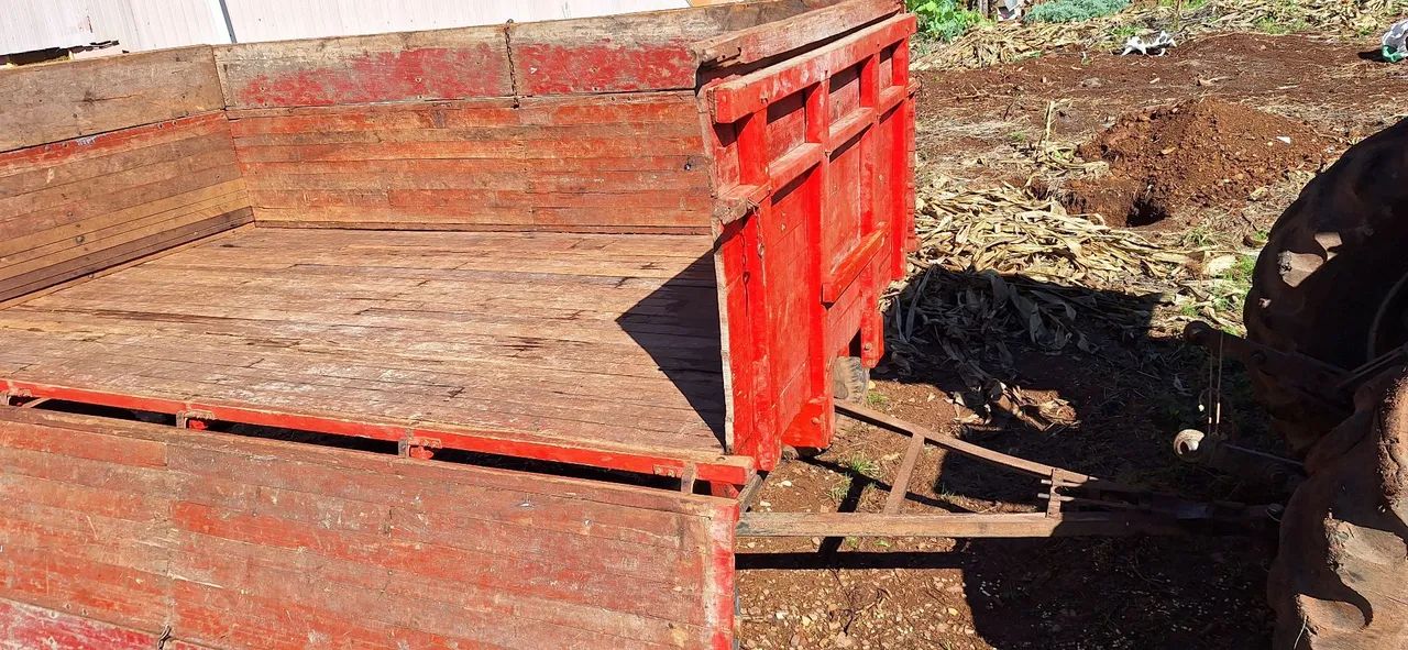 Carreta Agrícola Becker 5 Toneladas - Carroção - Foto 5