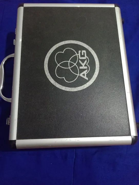 Microfone condensador AKG C3000, com diagrama de alta performance - Foto 2