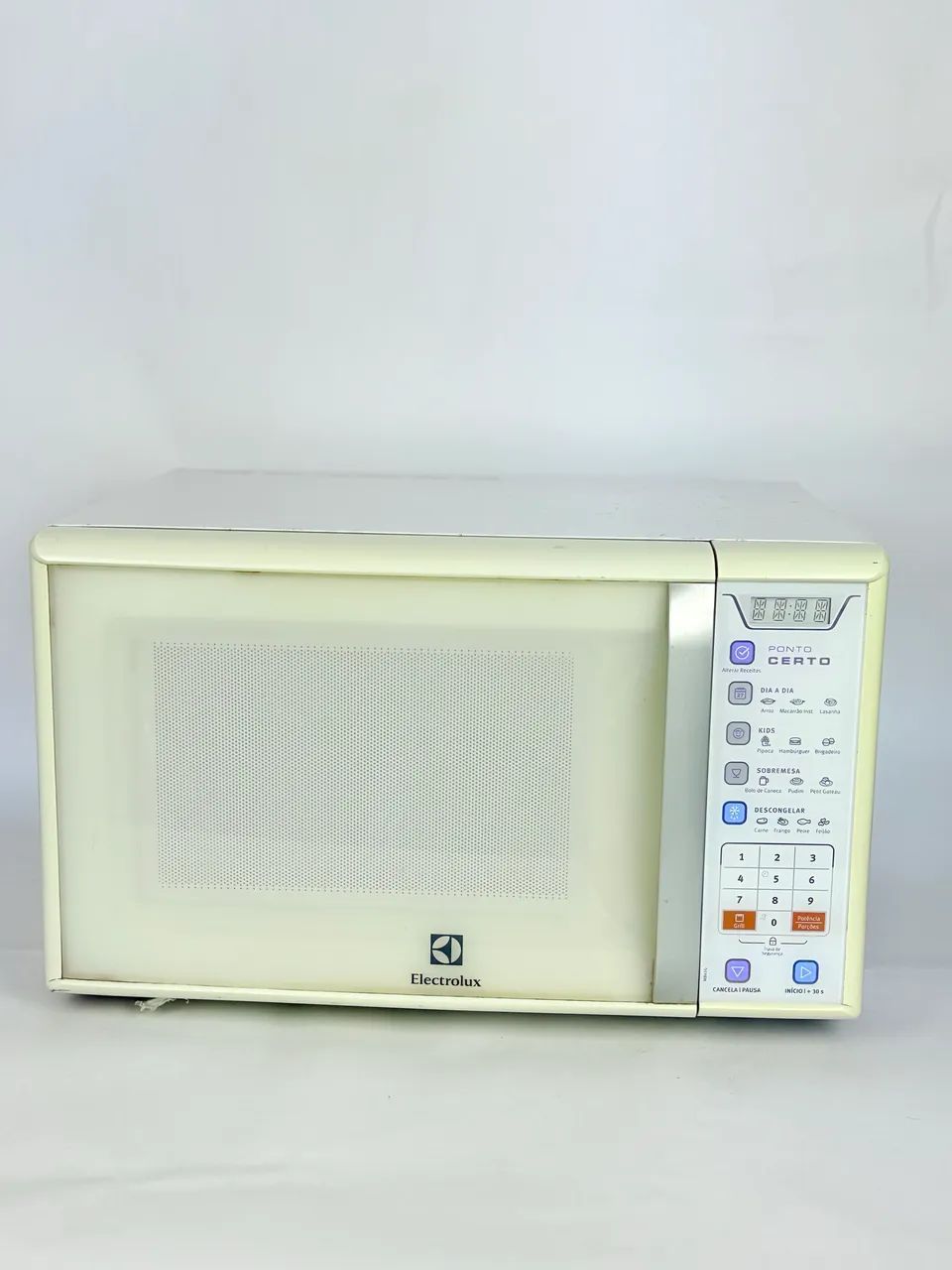 MICRO-ONDAS ELETROLUX 31 L _ ÓTIMO ESTADO - Foto 4