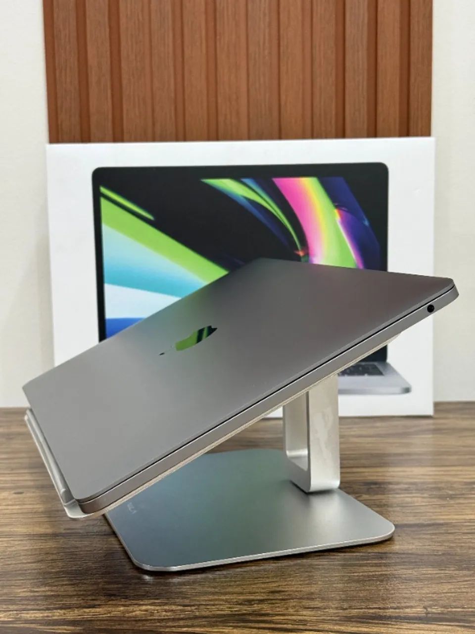 MacBook Pro 13 M2 2022 TouchBar 8GB RAM / 512 SSD - Notebooks