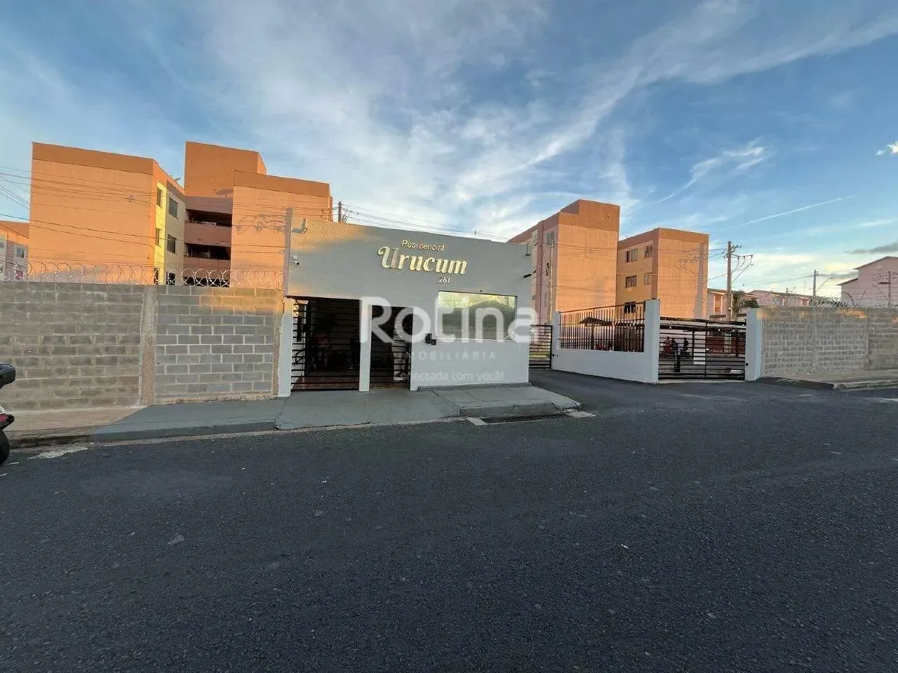Apartamento para alugar, 2 quartos, Mansour - Uberlândia/MG - Rotina Imobiliária