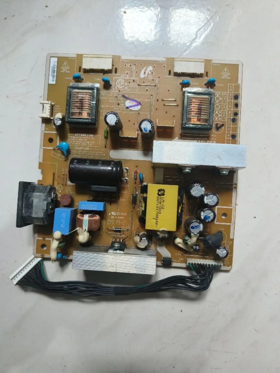 placa principal fonte para monitor