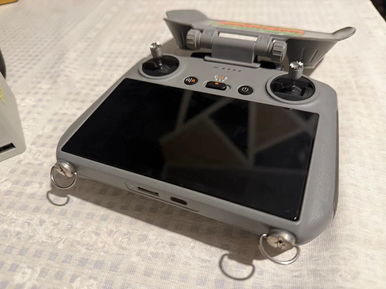 Vende-se Drone DJI Mini 4 Pro - Kit Completo (Fly More Combo) - Foto 4