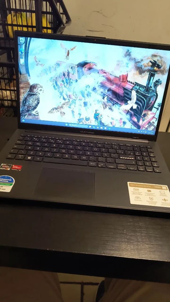 Notebook ASUS VivoBook Ryzen 5 7520u